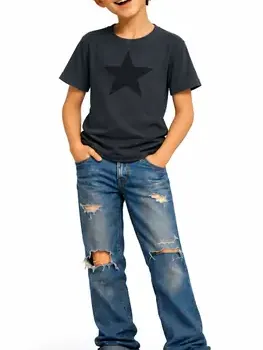 Tex smiling in a cowboy hat and a star shirt